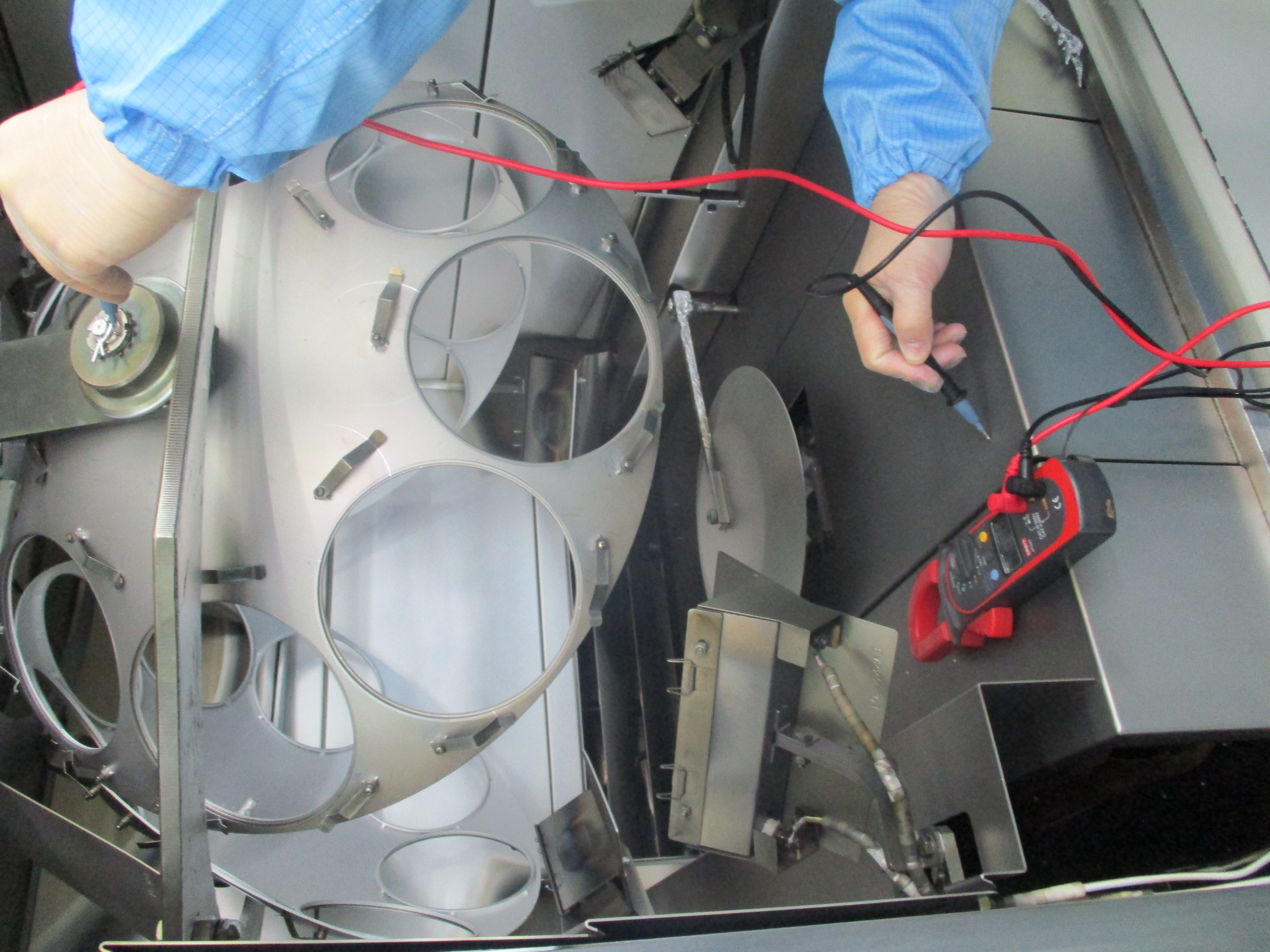 離子風(fēng)機(jī)|離子風(fēng)棒|靜電消除器|ESD門禁系統(tǒng)|HZR