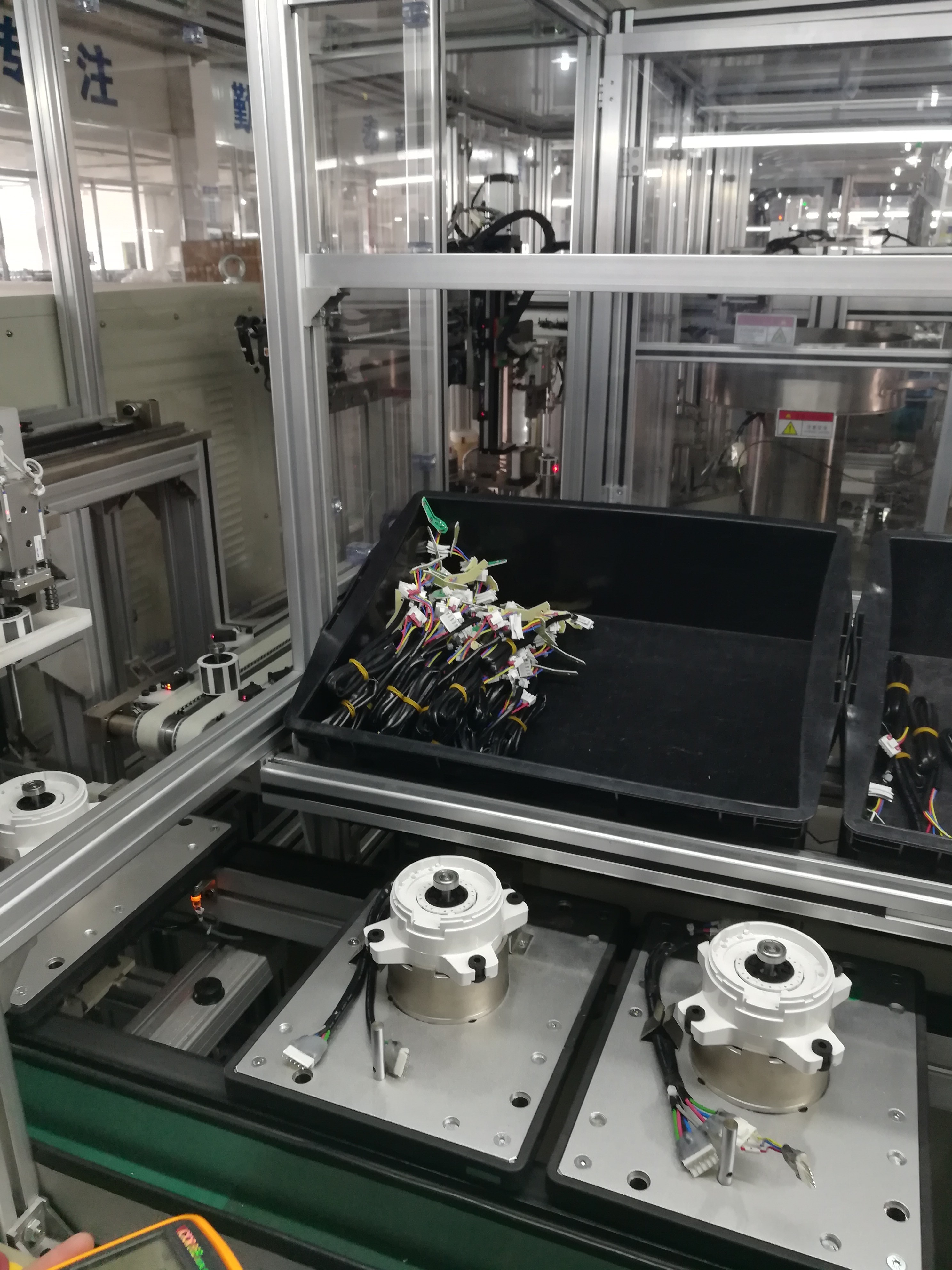 離子風機|離子風棒|靜電消除器|ESD門禁系統(tǒng)|HZR